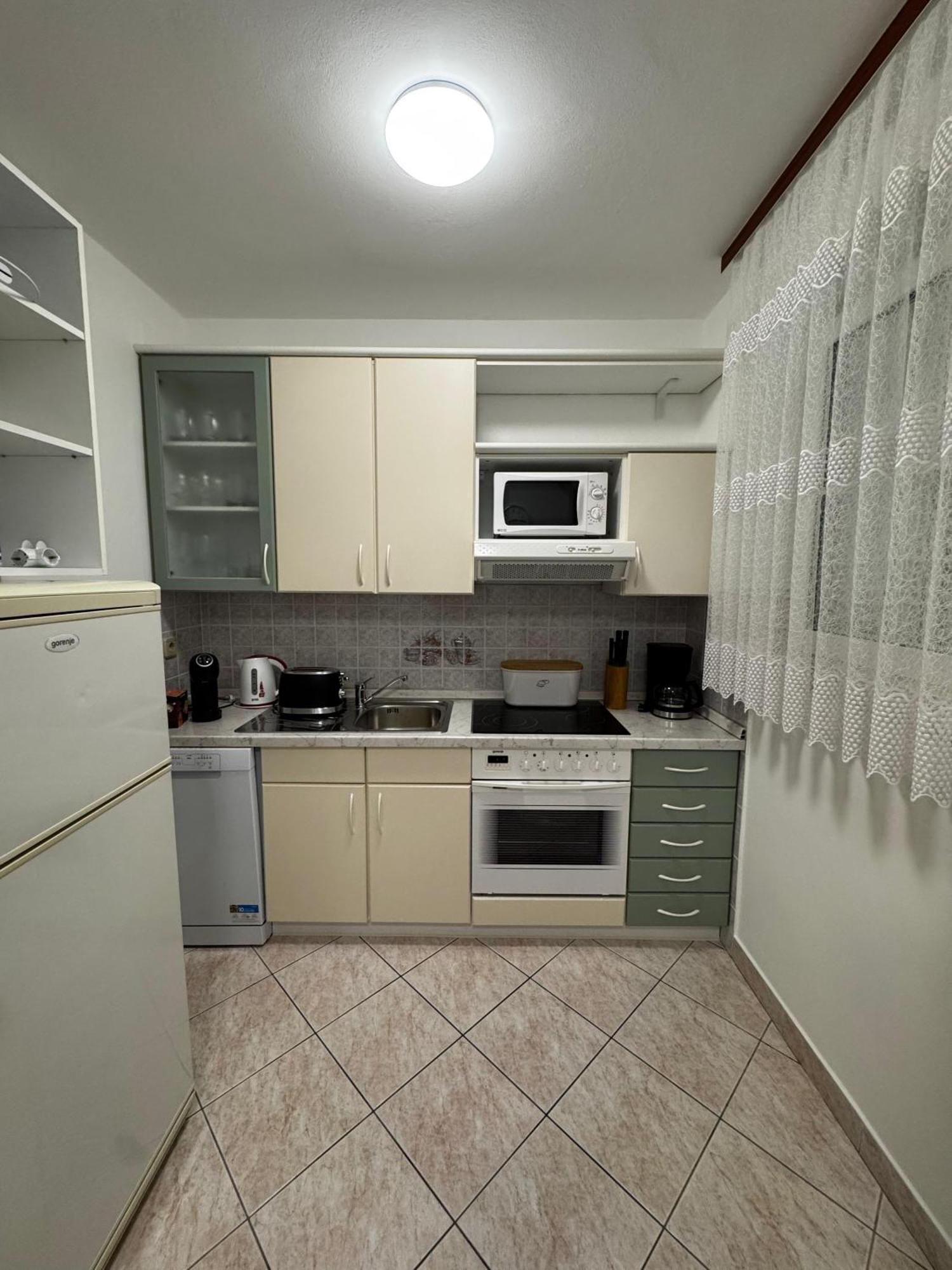 Senada Apartments Selce Esterno foto